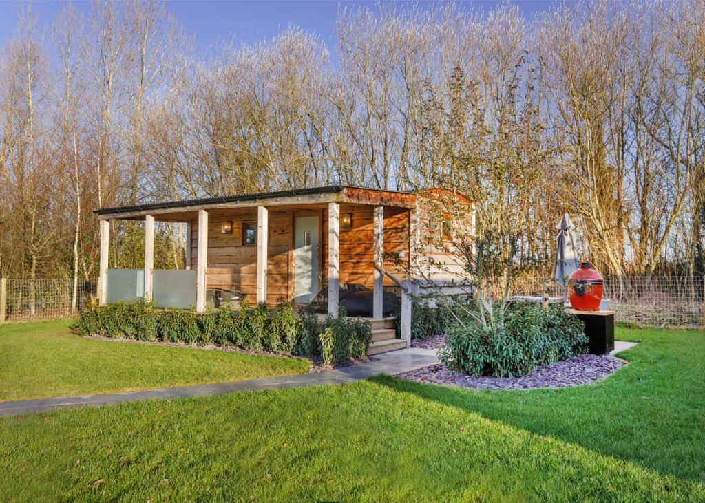 shepherd-hut-feature